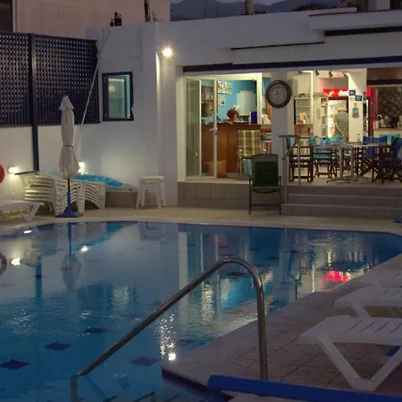 Porto Aparthotel *