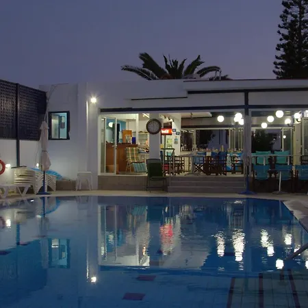 Porto Aparthotel *