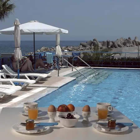 Porto Aparthotel
